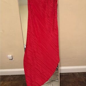 Chic Asymmetrical Red Dress